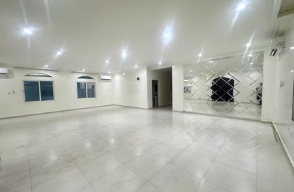 فيلا - 6 - 6 للايجار في مجمع برزان السكني - سلاطة الجديدة - سلاطة - الدوحة