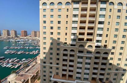 Apartment - 1 Bedroom - 2 Bathrooms for rent in West Porto Drive - Porto Arabia - The Pearl Island - Doha