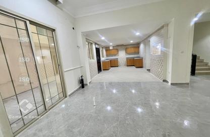 Villa - 3 - 3 for rent in Umm Al Seneem Street - Ain Khaled - Doha
