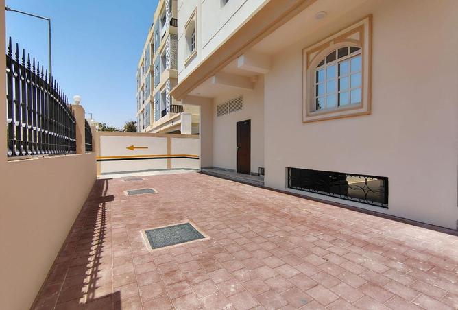 54151177 - Property Image 2