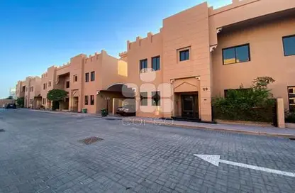 Villa - 4 Bedrooms - 6 Bathrooms for rent in Al Maamoura - Al Maamoura - Doha