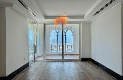 Apartment - 2 Bedrooms - 3 Bathrooms for rent in Viva Central - Viva Bahriyah - The Pearl Island - Doha Apartment - 2 Bedrooms - 3 Bathrooms for rent in Viva Central - Viva Bahriyah - The Pearl Island - Doha