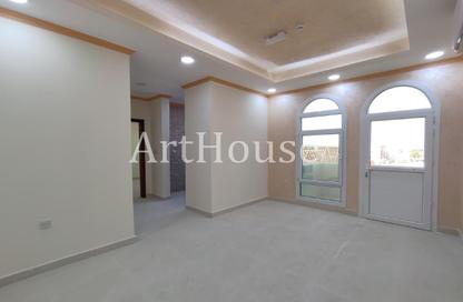 Apartment - 2 Bedrooms - 2 Bathrooms for rent in Al Nuaija Street - Al Nuaija - Doha