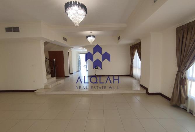 1003761 - Property Image 3