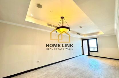 Apartment - 1 Bedroom - 2 Bathrooms for rent in East Porto Drive - Porto Arabia - The Pearl Island - Doha