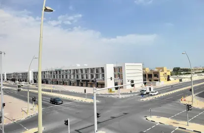 Office Space - 2 Bedrooms - 2 Bathrooms for rent in Salwa Road - Al Aziziyah - Doha