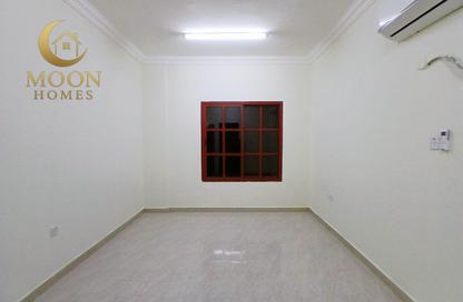 Apartment - 1 Bedroom - 2 Bathrooms for rent in Old Al Ghanim - Al Ghanim - Doha