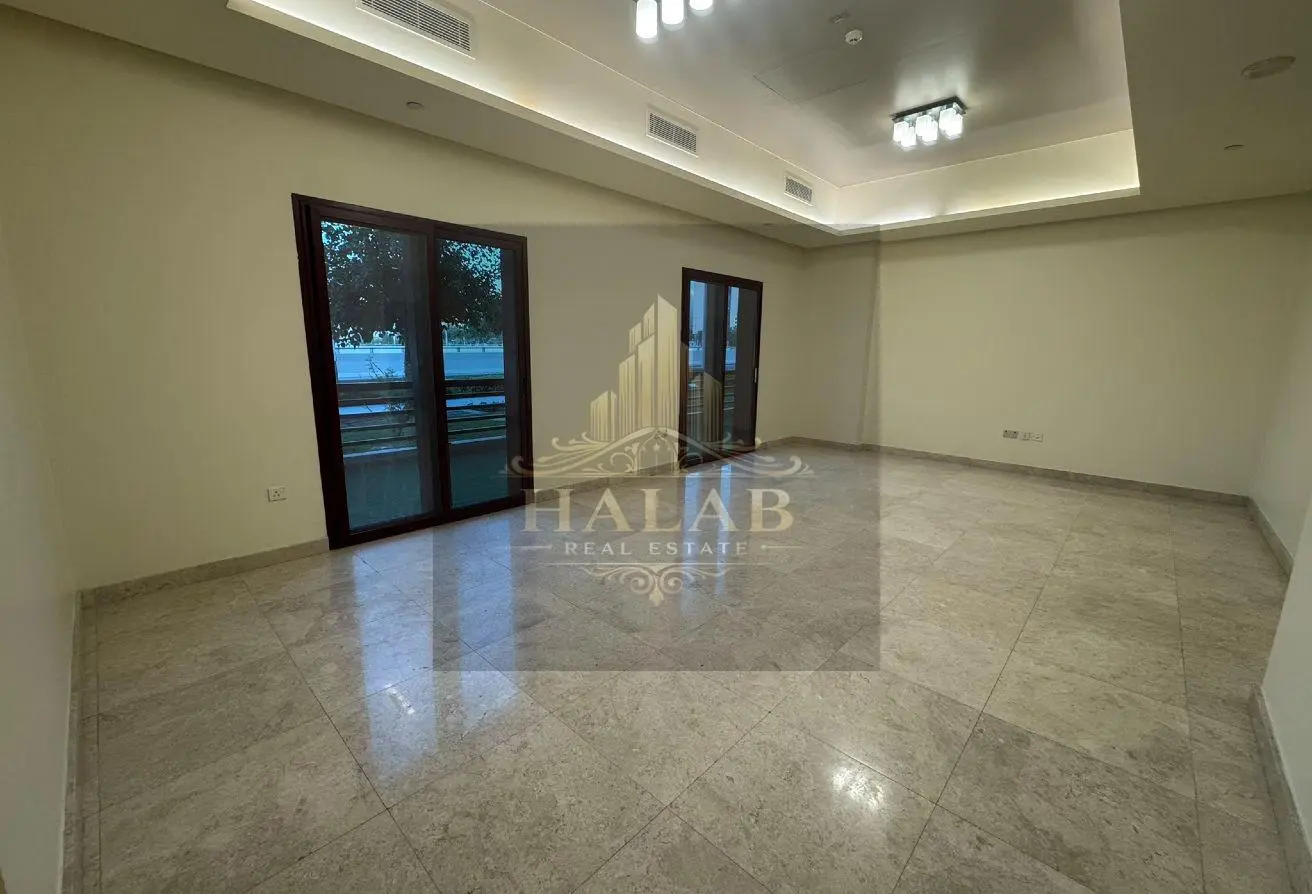 62352225 - Property Main Image
