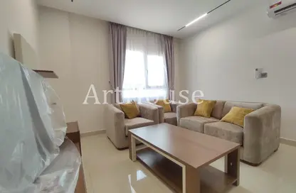 Apartment - 2 Bedrooms - 3 Bathrooms for rent in Madinat Khalifa South - Madinat Khalifa - Doha