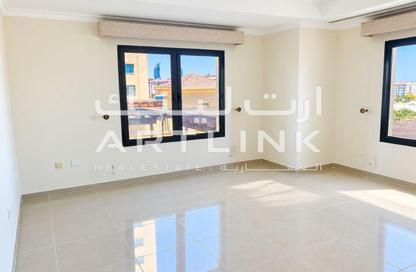 Apartment - 2 - 3 for sale in Tower 16 - Porto Arabia - The Pearl Island - Doha