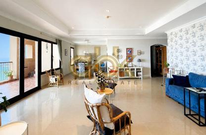 Apartment - 2 - 3 for rent in East Porto Drive - Porto Arabia - The Pearl Island - Doha