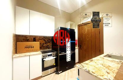 Apartment - Studio - 1 Bathroom for rent in Salwa Road - Al Aziziyah - Doha