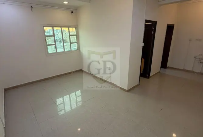 63532686 - Property Image 2