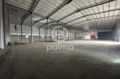 Warehouse - Studio - 7+ for sale in East Industrial Street - Birkat Al Awamer - Al Wakra