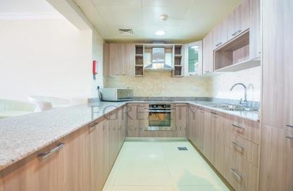 Apartment - Studio - 2 Bathrooms for rent in West Porto Drive - Porto Arabia - The Pearl Island - Doha