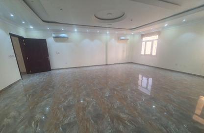 Villa - Studio - 7+ Bathrooms for sale in Al Gharrafa - Al Gharrafa - Doha