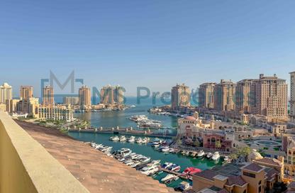 Apartment - 2 Bedrooms - 3 Bathrooms for rent in East Porto Drive - Porto Arabia - The Pearl Island - Doha
