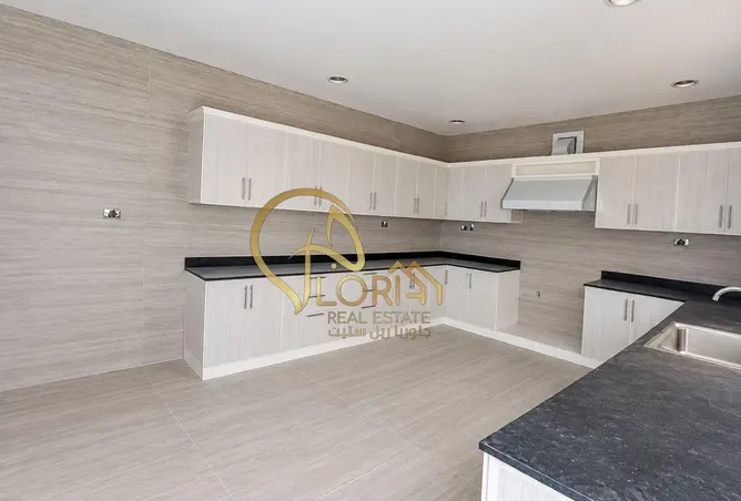 63419921 - Property Image 3