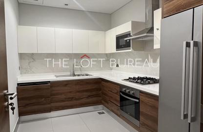Apartment - 1 - 2 for rent in Lusail Marina Heights - Marina District - Lusail