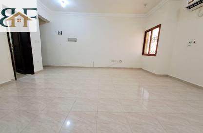 Apartment - 1 Bedroom - 2 Bathrooms for rent in Old Al Ghanim - Al Ghanim - Doha