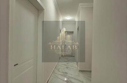 Apartment - 2 Bedrooms - 1 Bathroom for rent in Al Sadd Road - Al Sadd - Doha