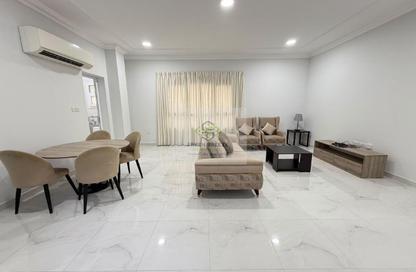 Apartment - 2 - 3 for rent in Madinat Khalifa South - Madinat Khalifa - Doha