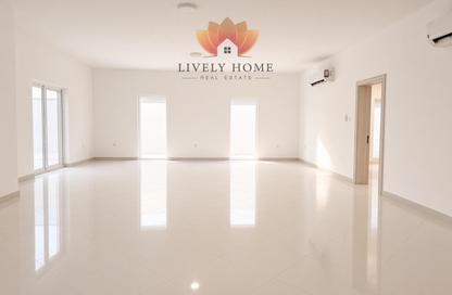 Compound - 4 - 6 for rent in Al Markhiya Street - Al Markhiya - Doha