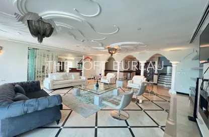 Penthouse - 7 Bedrooms - 7 Bathrooms for rent in Viva West - Viva Bahriyah - The Pearl Island - Doha
