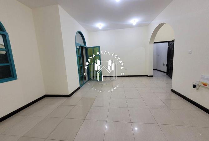 1018337 - Property Image 2