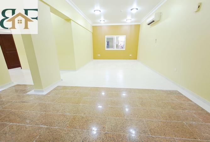 56517382 - Property Main Image