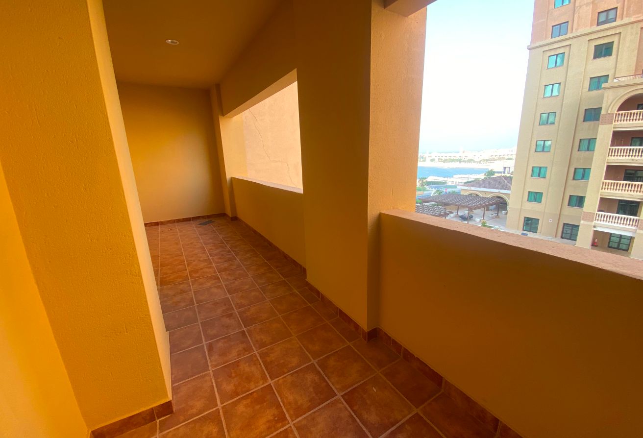 1 BHK + Office Furnished Apartment | Porto Arabia thumbnail 17