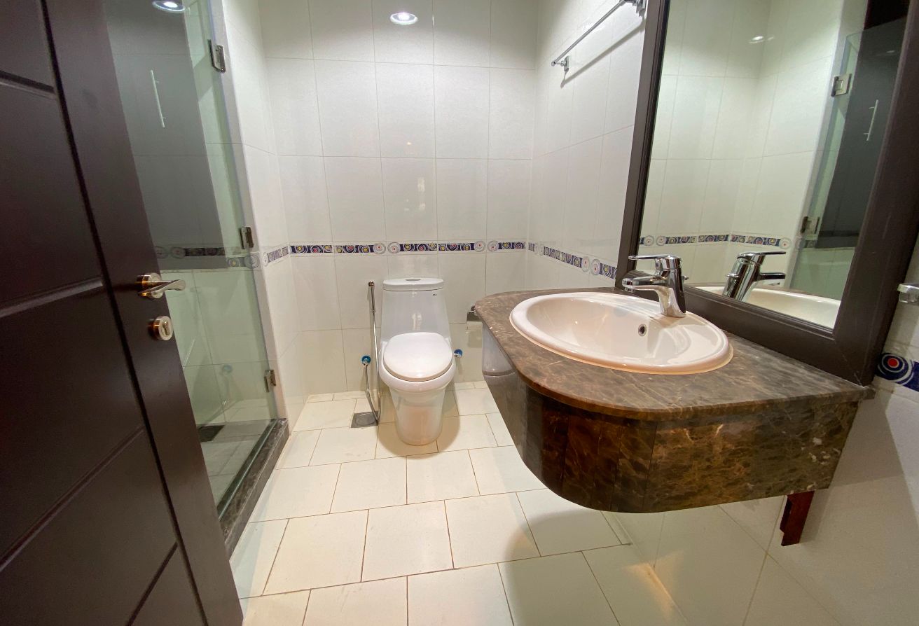 1 BHK + Office Furnished Apartment | Porto Arabia thumbnail 15