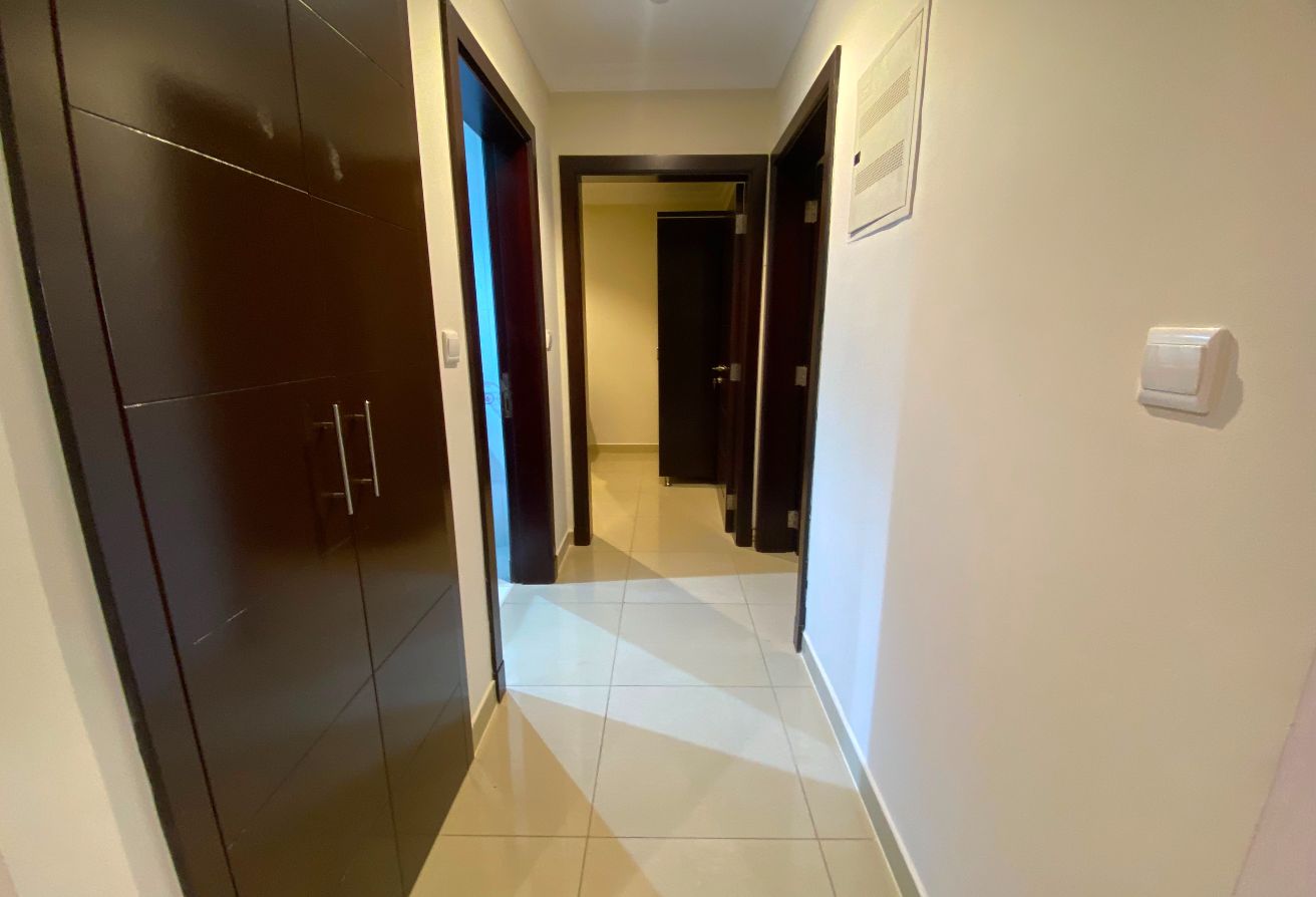 1 BHK + Office Furnished Apartment | Porto Arabia thumbnail 12