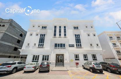 Apartment - 2 Bedrooms - 3 Bathrooms for rent in Omar Bin Abdul Aziz Street - Madinat Khalifa - Doha Apartment - 2 Bedrooms - 3 Bathrooms for rent in Omar Bin Abdul Aziz Street - Madinat Khalifa - Doha