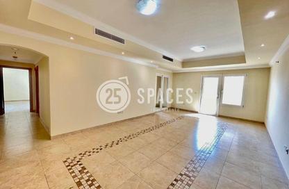 Apartment - 2 Bedrooms - 3 Bathrooms for sale in West Porto Drive - Porto Arabia - The Pearl Island - Doha