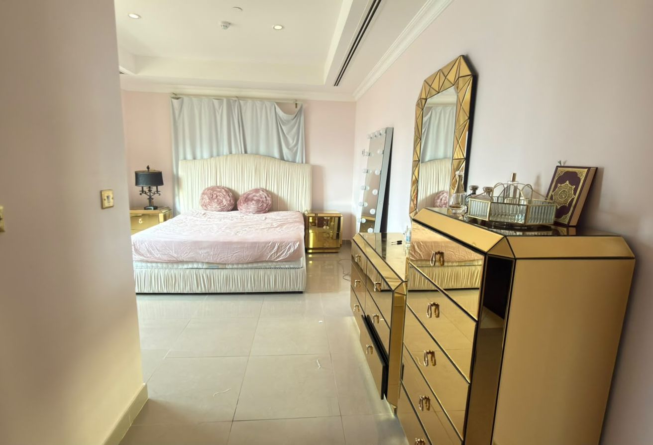 ELEGANT BIG 2 BEDROOMS FF SEAVIEW IN PEARL @14000 thumbnail 5