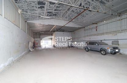 Warehouse - Studio for rent in Industrial Area 4 - Industrial Area - Industrial Area - Doha