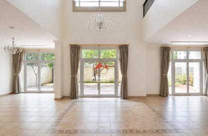 Villa - 3 Bedrooms - 5 Bathrooms for rent in Al Ain Gardens - Ain Khaled - Doha
