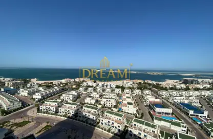 Apartment - 2 Bedrooms - 3 Bathrooms for sale in Floresta Gardens - Floresta Gardens - The Pearl Island - Doha