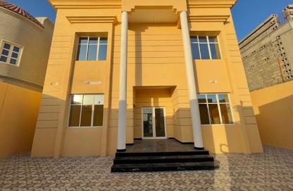 Villa - 5 Bedrooms - 6 Bathrooms for rent in Al Hadara Street - Al Thumama - Doha