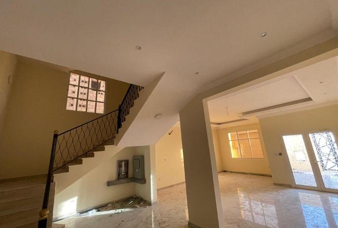57305586 - Property Image 3