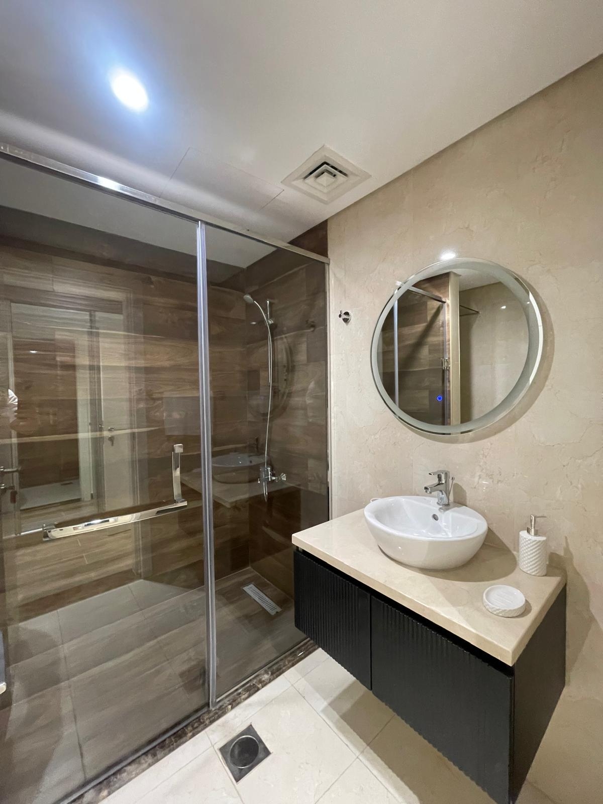 BRAND NEW 2BEDROOM FULLY FURNISHED WITH BALCONY thumbnail 8
