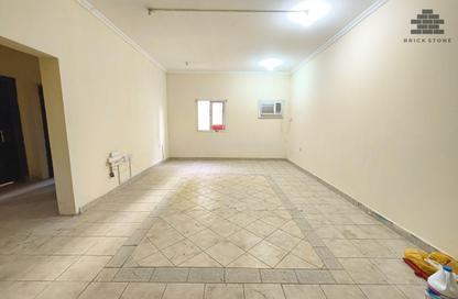 Apartment - 2 Bedrooms - 2 Bathrooms for rent in Al Sadd Road - Al Sadd - Doha