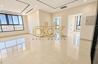 Villa - 7 - 7+ for sale in Huzoom Villas - Lusail City - Lusail