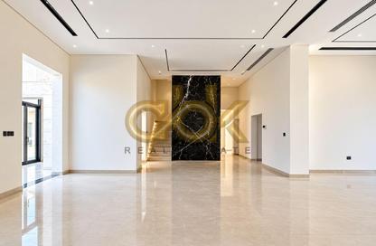 Villa - 7 - 7+ for sale in Huzoom Villas - Lusail City - Lusail