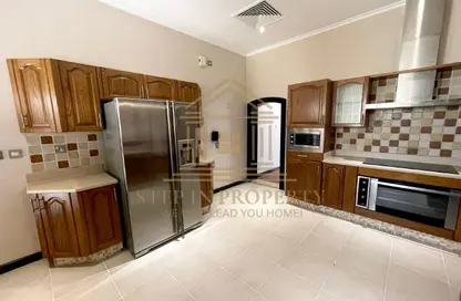 Villa - 4 Bedrooms - 5 Bathrooms for rent in Al Hilal - Al Hilal - Doha