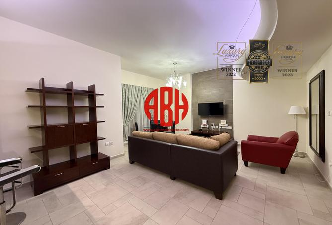 53621070 - صورة العقار 2