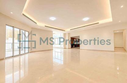 Apartment - 2 Bedrooms - 3 Bathrooms for rent in West Bay Lagoon Villas - West Bay Lagoon - West Bay Lagoon - Doha