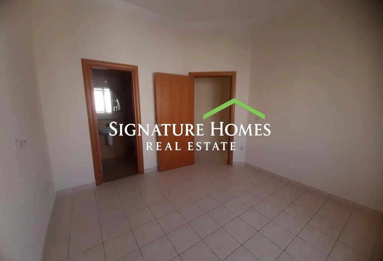 62972700 - Property Main Image
