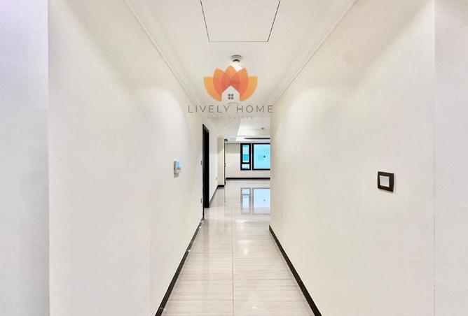 54587398 - صورة العقار 3